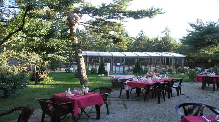 Logis Hotel Le Lac Embrun Exteriör bild