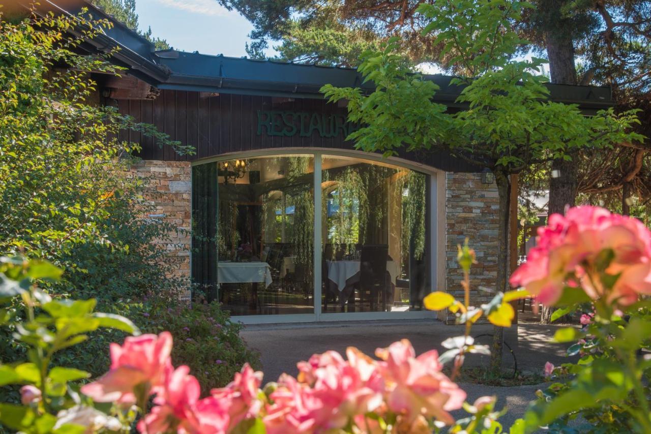 Logis Hotel Le Lac Embrun Exteriör bild