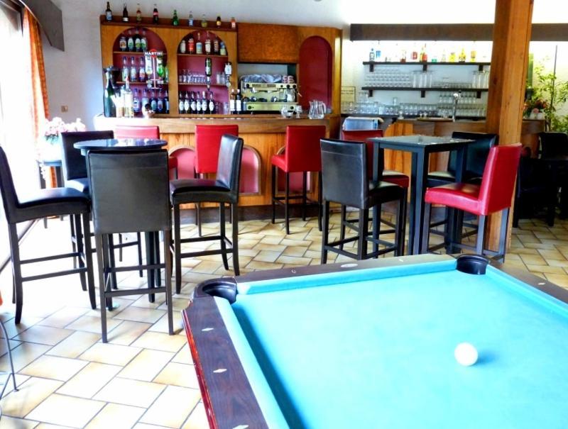 Logis Hotel Le Lac Embrun Exteriör bild
